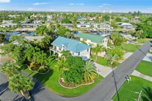 17750 Rebecca Ave, Fort Myers Beach, FL 33931, Sold 12/09/20