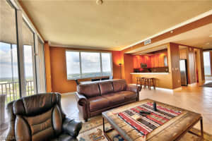 2090 W First St #2110, Fort Myers, FL 33901, Sold 04/16/21