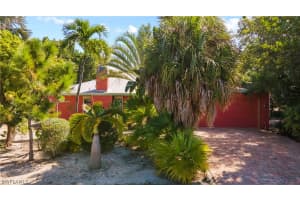 1308 Tahiti Dr, Sanibel, FL 33957, Sold 12/30/20