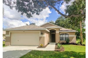 1532 Graduate Ct, Lehigh Acres, FL 33971, Sold 11/30/20