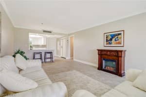 17 High Point Cir E, Naples, FL 34103, Sold 05/03/21