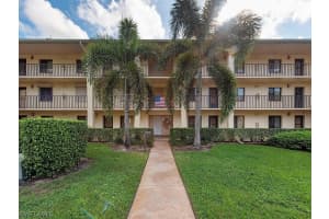 5767 Deauville Cir, Naples, FL 34112, Sold 02/18/21