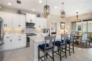 6940 Avalon Cir, Naples, FL 34112, Sold 12/10/20