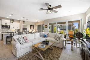 6940 Avalon Cir, Naples, FL 34112, Sold 12/10/20