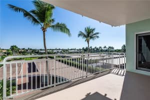 500 Saturn Ct, Marco Island, FL 34145, Sold 04/23/21