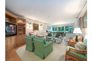 111 Wilderness Dr, Naples, FL 34105, Sold 03/31/21