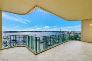 1079 Bald Eagle Dr, Marco Island, FL 34145, Sold 04/30/21