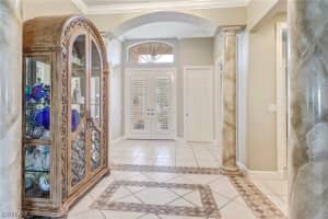 384 Mallory Ct, Naples, FL 34110, Sold 02/26/21