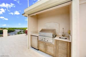 5352 Barefoot Bay Ct, Bonita Springs, FL 34134, Sold 06/24/21