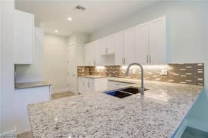 2653 Linda Dr, Naples, FL 34112, Sold 01/15/21