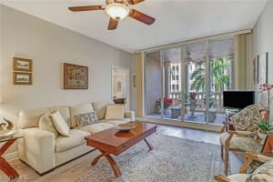 410 Bayfront Pl, Naples, FL 34102, Sold 02/22/21