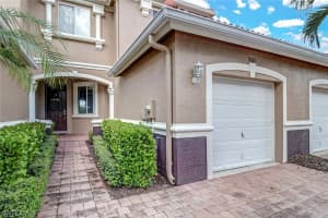 9683 Roundstone Cir, Fort Myers, FL 33967, Sold 02/12/21