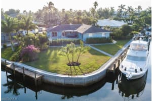 2140 Shad Ct, Naples, FL 34102, Sold 04/15/21