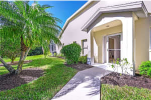 5596 Greenwood Cir, Naples, FL 34112, Sold 01/14/21