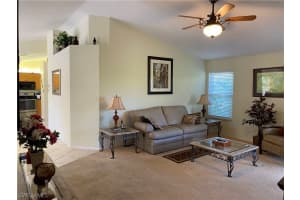 290 Emerald Bay Cir, Naples, FL 34110, Sold 01/15/21