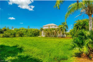 685 Sea Oats Dr, Sanibel, FL 33957, Sold 04/15/21