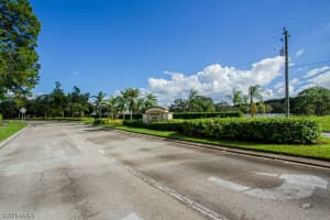 9828 Luna Cir, Naples, FL 34109, Sold 05/11/21