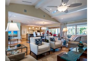 549 E Rocks Dr, Sanibel, FL 33957, Sold 11/23/20