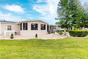 10041 Bardmoor Ct, North Fort Myers, FL 33903, Sold 03/23/21