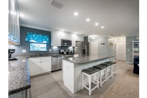 5117 Sea Bell Rd #201, Sanibel, FL 33957, Sold 12/31/20