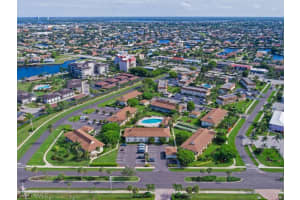 235 Seaview Ct, Marco Island, FL 34145, Sold 01/25/21