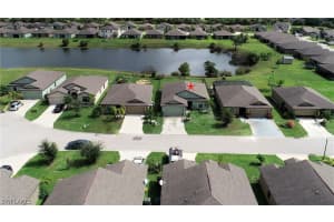 171 Shadowview Ct, Lehigh Acres, FL 33974, Sold 05/03/21
