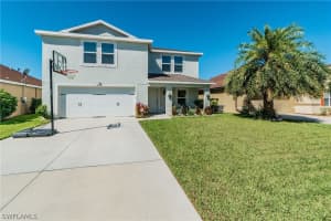 18137 Horizon View Blvd, Lehigh Acres, FL 33972, Sold 12/21/20