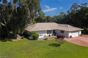 3835 Hidden Acres Cir, North Fort Myers, FL 33903, Sold 03/31/21