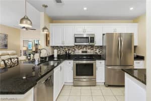 4233 Bellasol Cir APT 1813, Fort Myers, FL 33916, Sold 12/07/20