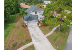 1533 Honor Ct, Lehigh Acres, FL 33971, Sold 05/25/21