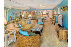 2737 W Gulf Dr UNIT 113, Sanibel, FL 33957, Sold 04/16/21