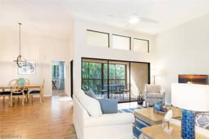 592 Beachwalk Cir, Naples, FL 34108, Sold 04/01/21