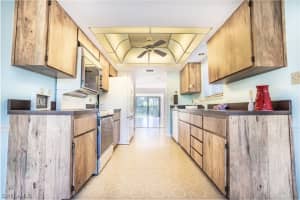 576 Retreat Dr, Naples, FL 34110, Sold 02/05/21