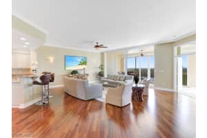 425 Dockside Dr, Naples, FL 34110, Sold 04/23/21