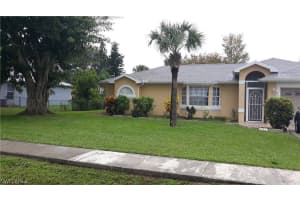 289 Justene Cir, Lehigh Acres, FL 33936, Sold 06/24/21