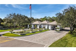 525 Lake Louise Cir, Naples, FL 34110, Sold 12/30/20