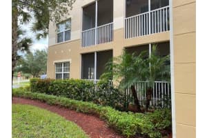 9055 Colby Dr, Fort Myers, FL 33919, Sold 12/30/20