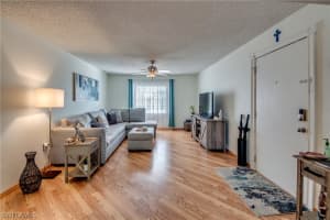 12624 Kenwood Ln, Fort Myers, FL 33907, Sold 12/28/20