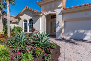 15884 Delaplata Ln, Naples, FL 34110, Sold 01/11/21