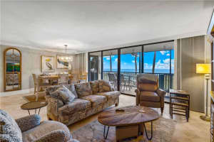 1401 Middle Gulf Dr l205, Sanibel, FL 33957, Sold 02/25/21