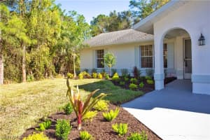 140 14th St S, Naples, FL 34102, Sold 01/12/21