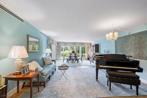 111 Wilderness Dr, Naples, FL 34105, Sold 07/06/21