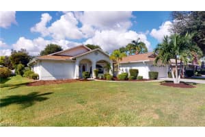 13751 Willow Bridge Dr, North Fort Myers, FL 33903, Sold 12/09/20