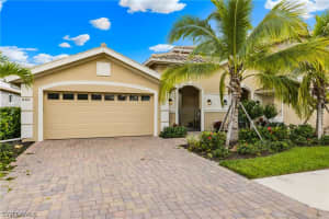 8321 Venetian Pointe Dr, Fort Myers, FL 33908, Sold 02/19/21