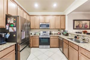 8083 Summerfield St, Fort Myers, FL 33919, Sold 12/28/20