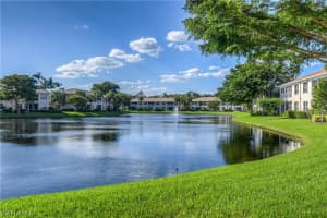 930 Carrick Bend Cir, Naples, FL 34110, Sold 01/07/21