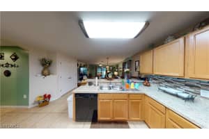 329 Shadow Lakes Dr, Lehigh Acres, FL 33974, Sold 03/19/21