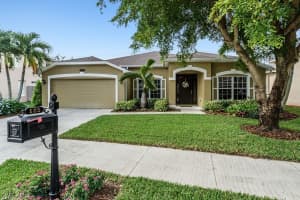 125 Burnt Pine Dr, Naples, FL 34119, Sold 02/04/21