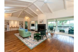 3827 Coquina Dr, Sanibel, FL 33957, Sold 01/21/21