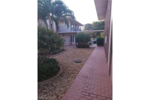 Davis Woods Condominiums, 16881 Davis Rd APT 411, Fort Myers, FL 33908, Sold 04/16/21